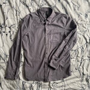 Lululemon Alltown buttondown men’s L